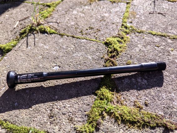 Axe Hollow - L177mm - Thread 13mm-M12*1.0 - SYN X-12