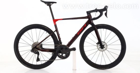 Produit Reconditionne Bh Ultralight 7 0 Di2 12v Rouge Velo De Route Tres Bon Etat