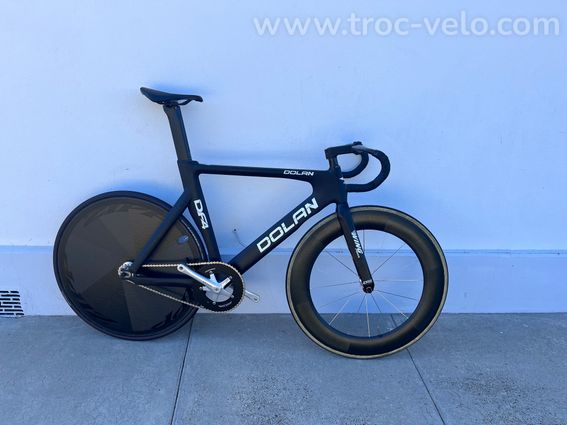 Dolan DF4 Piste