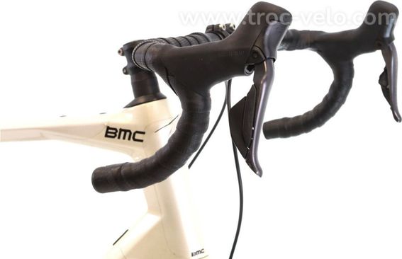 Produit Reconditionne    Bmc Roadmachine Three Di2 12v    Blanc   Velo De Route   Bon Etat - 6