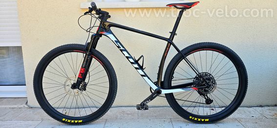 VTT SCOTT Scale 930 en Taille XL - Fourche FOX - Transmission mono plateau Sram12V - roue 29" - 3