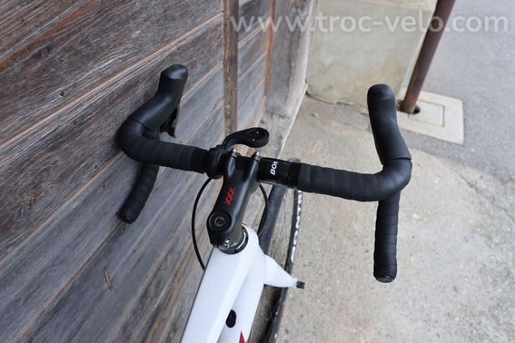 TREK Emonda SLR 9 Project One AXS - 11