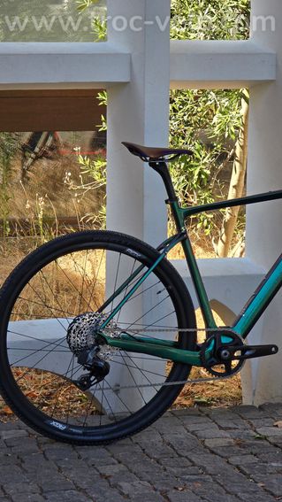 Gravel Électrique Carbone ILBIRS Odyssey (Neuf) – SRAM Rival AXS – Moteur FSA – 12,60 kg - 9