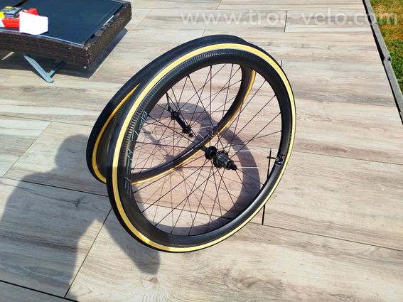 Roue Carbonne route - 3