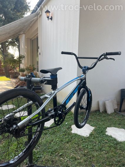 BMX race gt - 2