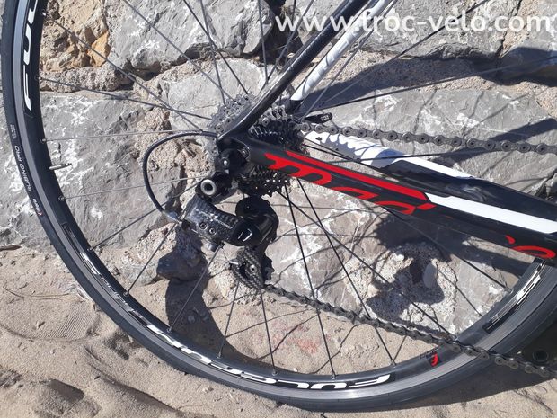 TREK Madone 6.9ssl – Campagnolo Super Record 11v - 6