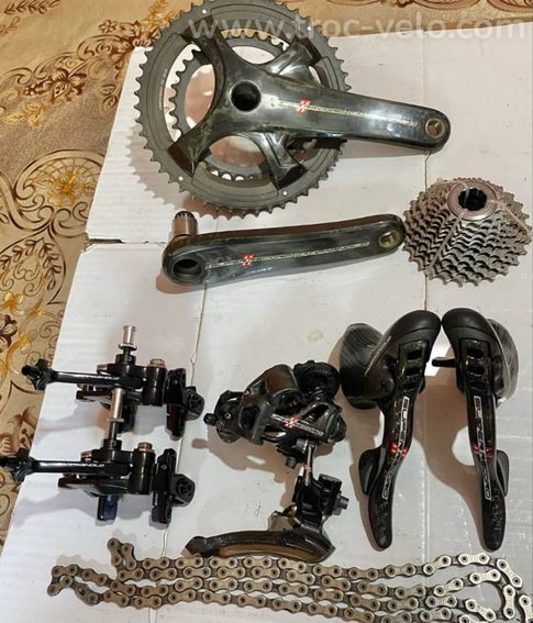 Leviers De Vitesse électroniques Campagnolo Super Record EPS 11 Vitesses – Occasion, état Très Propre