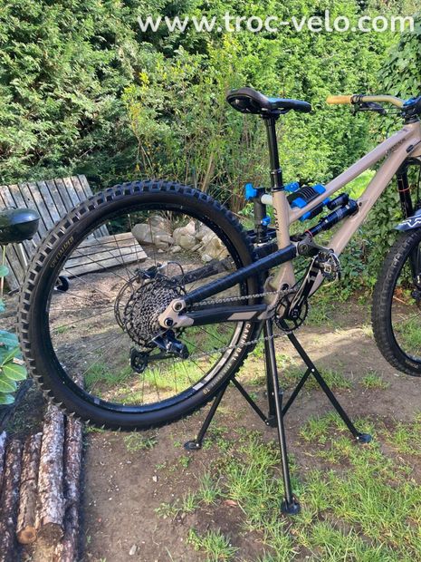 Commencal Clash 2022 - 3