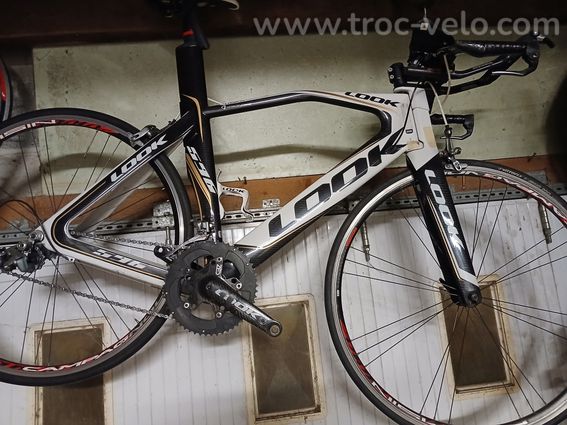 Velo chrono look