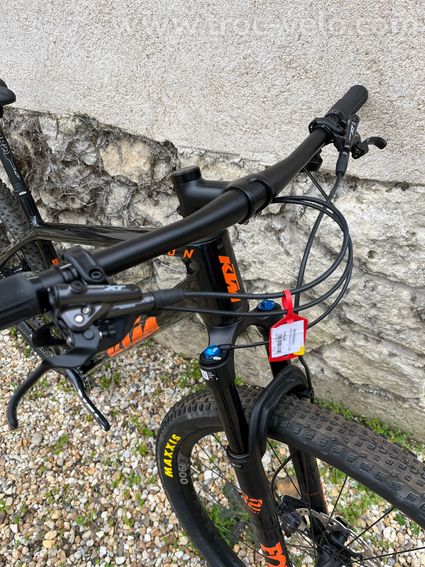 KTM myroon master - 2
