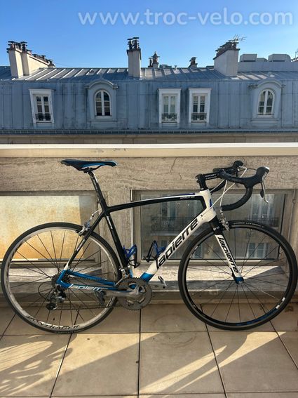 Lapierre Sensium 100 Carbone 8 kg - Tiagra 2x10 - Taille 56 - LAPIERRE ...