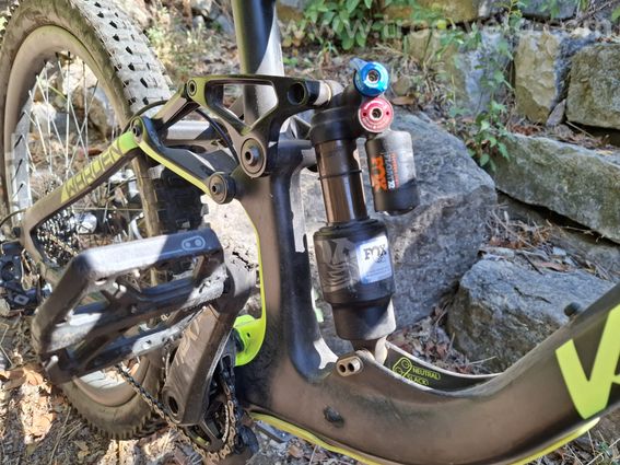 VTT Knolly Warden Full carbon L - 4