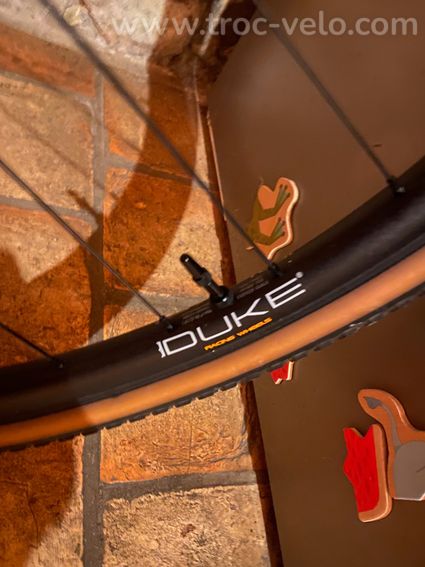 Gravel titane (Sauvage La Piste), groupe complet SRAM force 1x - 11