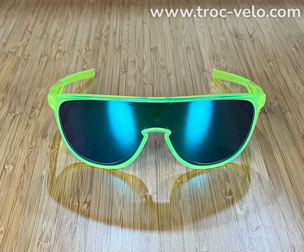 Lunettes de soleil oakley Trillbe - 1