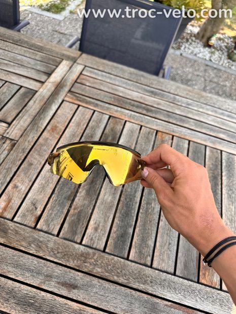 Oakley encoder gold edition  - 1