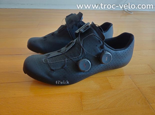 Chaussures vélo route Fizik Vento Infinito Carbon 2 taille 42 - 1