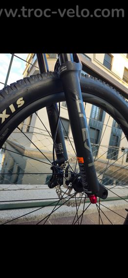 VTT Giant Fathom 1 2022 - Faible kilométrage - 11