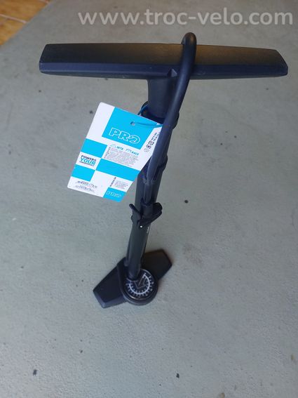 Pompe vélo route