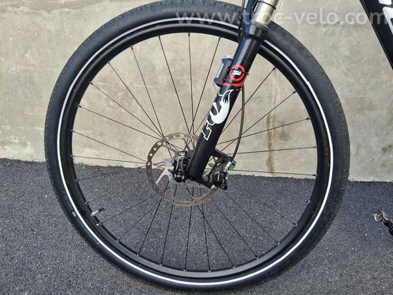 Vtt scott taille M modèle Spark carbone - 10