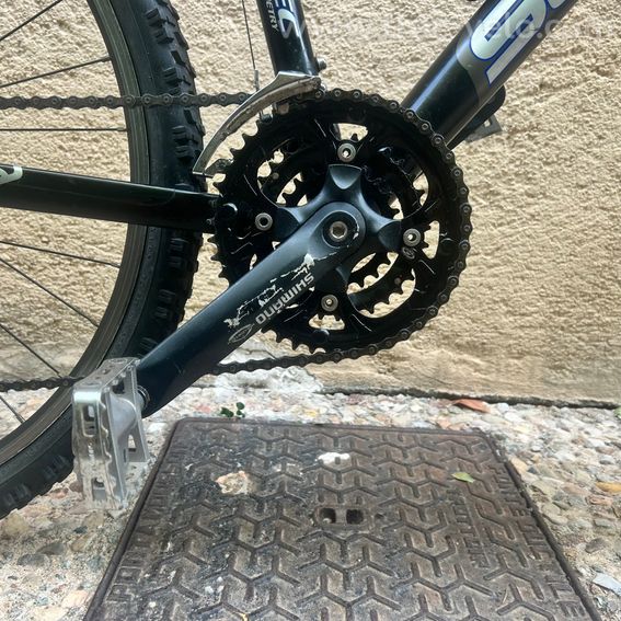 Je vends mon VTT de la marque SCOTT modèle ASPEN - 5