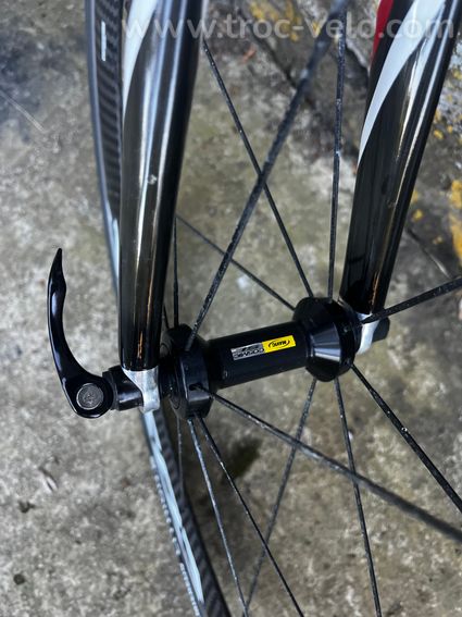 Vélo route BH carbone global concept - 9