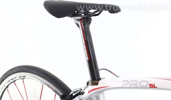 Produit Reconditionne    Massi Pro Sl Di2 11v    Gris   Velo De Route   Tres Bon Etat - 8