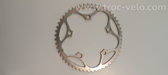 Plateaux Stronglight 52 dts 130 mm 9/10V neuf
