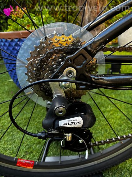 Vélo Tivoli VTT/VTC cadre aluminium Taille S très bon état - 7