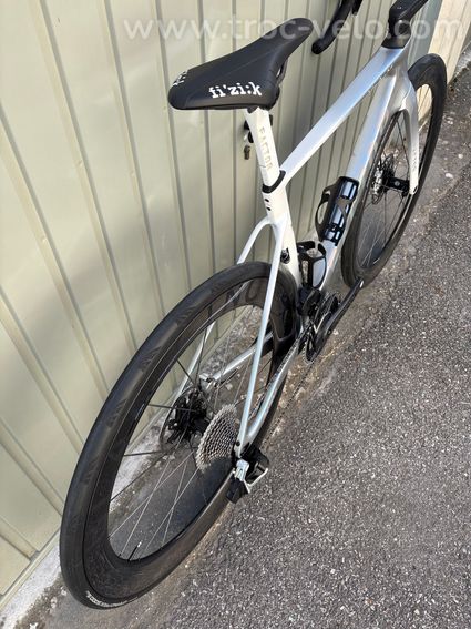 Factor Ostro Vam V2 2026 - 8