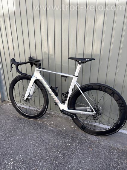 Factor Ostro Vam V2 2026 - 12