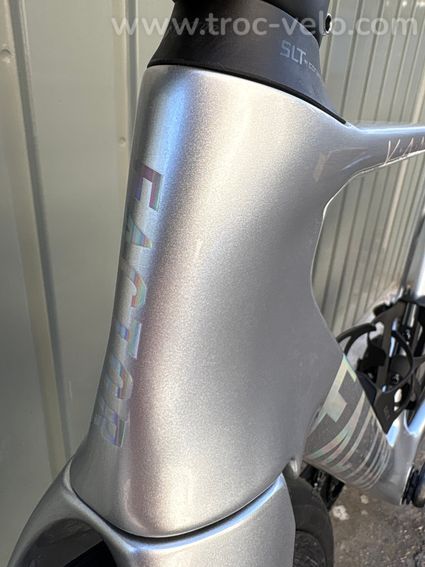 Factor Ostro Vam V2 2026 - 14