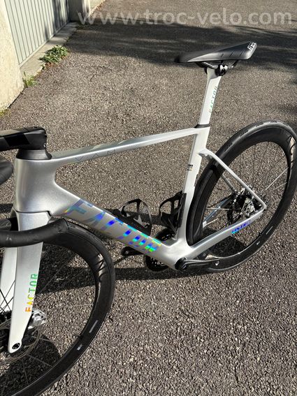 Factor Ostro Vam V2 2026 - 15