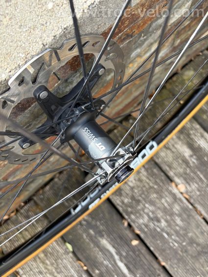 Canyon Inflite CF SLX - 12