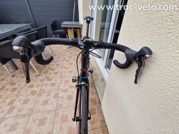 Vélo de course Cube - 1