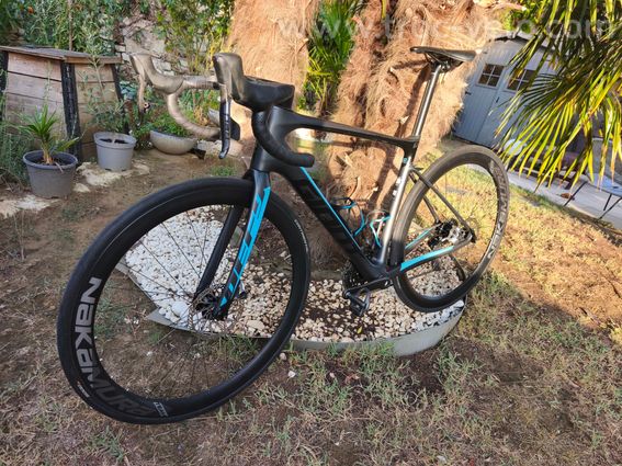 Giant Defy Advanced Pro 0 Sram red - 2