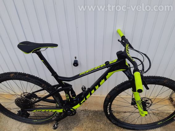 Vtt Scott Spark RC 900 World Cup 2019 taille M.. 10,3kg - 3