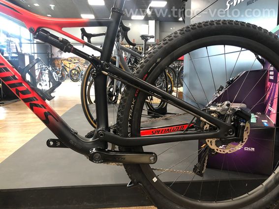 SPECIALIZED S-WORKS EPIC XTR Di2 – Taille L – Roval carbone – 29" - 6