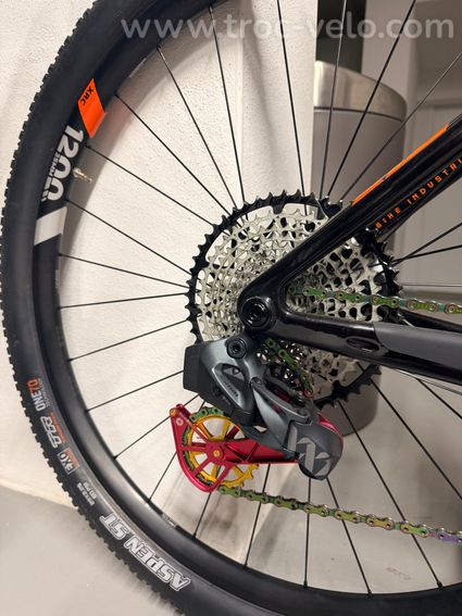KTM MYROON  - 4