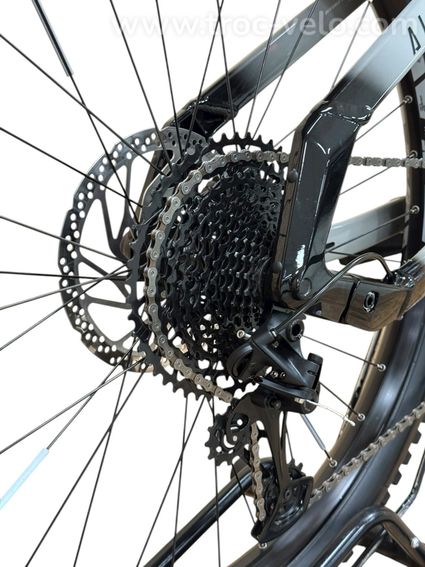Haibike AllMtn CF 9 VTT électrique Sram NX 2024 - 13