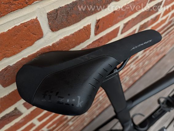 Van Rysel RCR Pro XL – Ultegra Di2 12v – Capteur puissance – Roues carbone C36 - 7