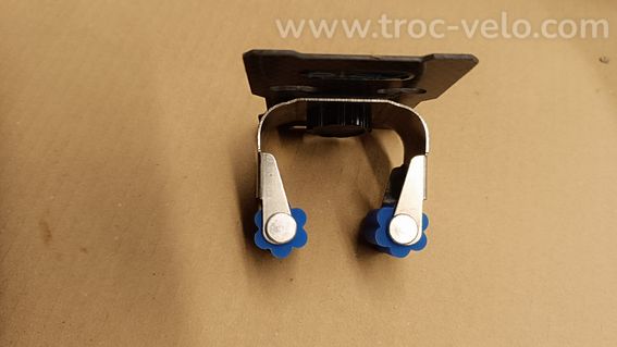 Clip support mural accroche vélo - 3
