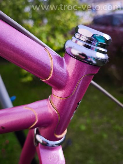 Cadre MERCIER rose, écusson gravé MERCIER, raccords liserés dorés - 6