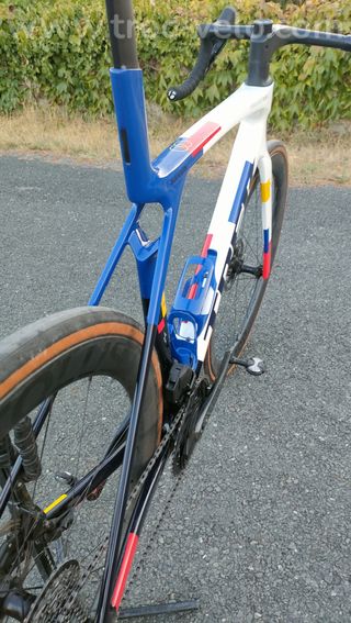 TREK MADONE SLR 7 FORCE AXS Gen 8 M/L - 5