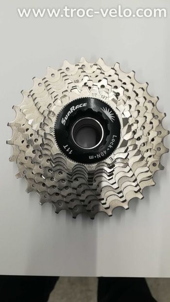 CASSETTE  SUNRACE CSRX1 11 VITESSES 11-28 ARGENT - 1