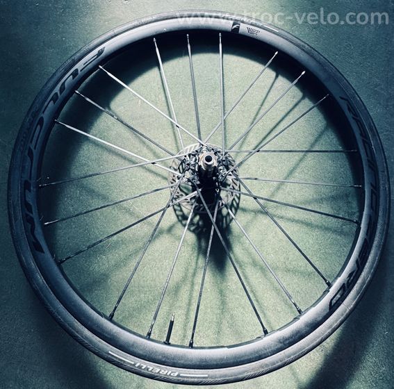 Paire de Roues Fulcrum Racing Zero CMPTZN DB | 12x100 - 12x142 mm | Centerlock - 5