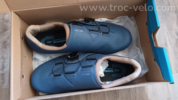 Chaussures Shimano SH-RC300 neuves - 4