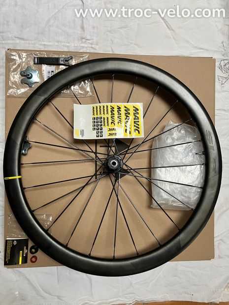 Paire de Roues Mavic Cosmic SLR 45 Disc 700mm / 12x100-12x142mm / Center Lock / Shimano-SRAM / 2022 - 2