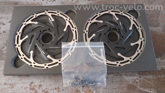 SRAM disques CenterLine X-R 6 trous - 2
