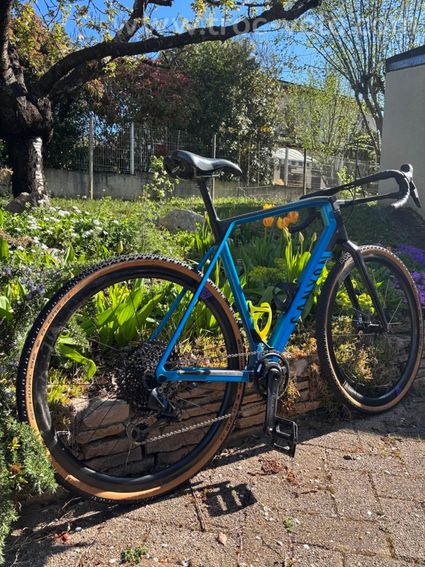 Canyon Grail CF SL 8.0 eTap 2020 — Taille L — Roues carbone Light Bicycle - 4