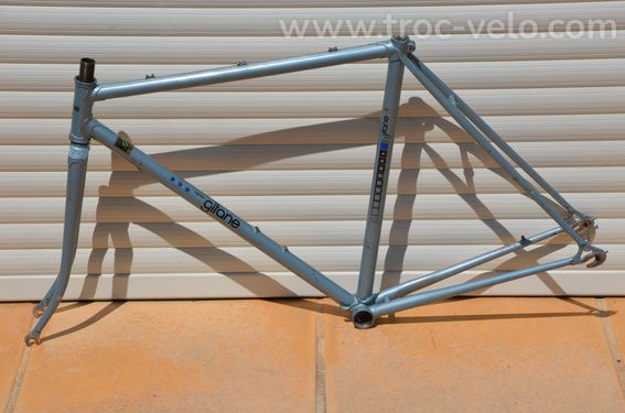 Cadre et fourche de vélo de course vintage Gitane en tubes Reynolds 531   - 12